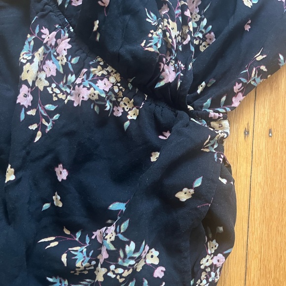 Comfortable Jumpsuit - Picture 4 of 5